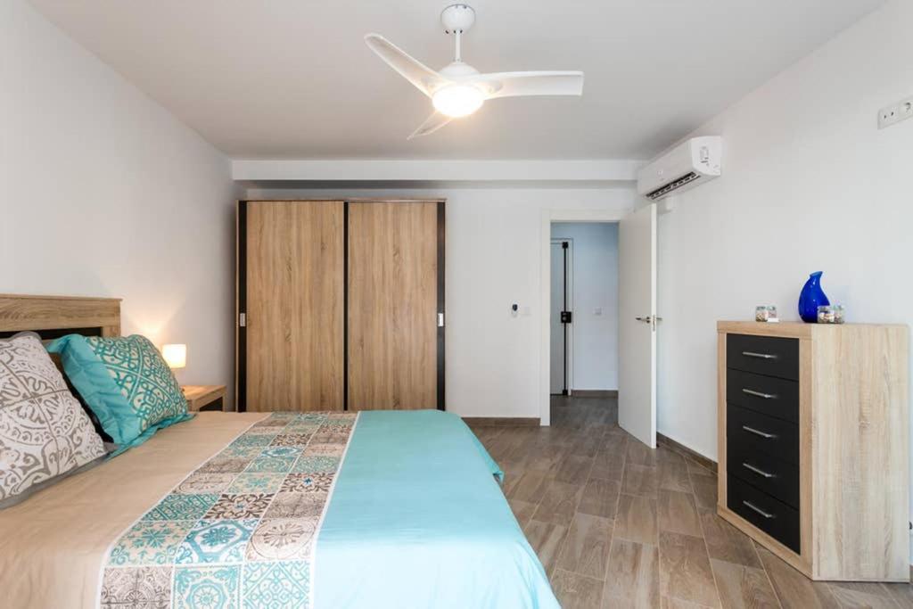 Espacioso Y Centrico Piso Con Zona Chill-Out Alicante Bagian luar foto