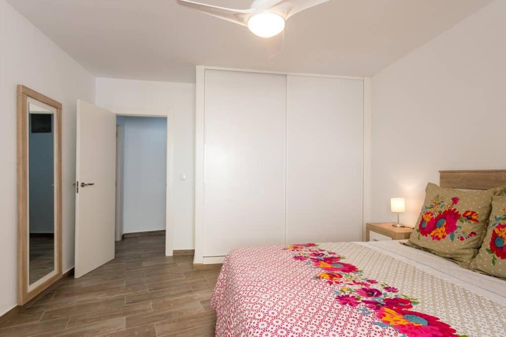Espacioso Y Centrico Piso Con Zona Chill-Out Alicante Bagian luar foto