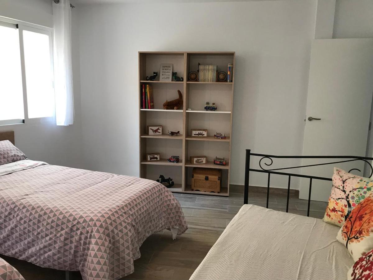 Espacioso Y Centrico Piso Con Zona Chill-Out Alicante Bagian luar foto