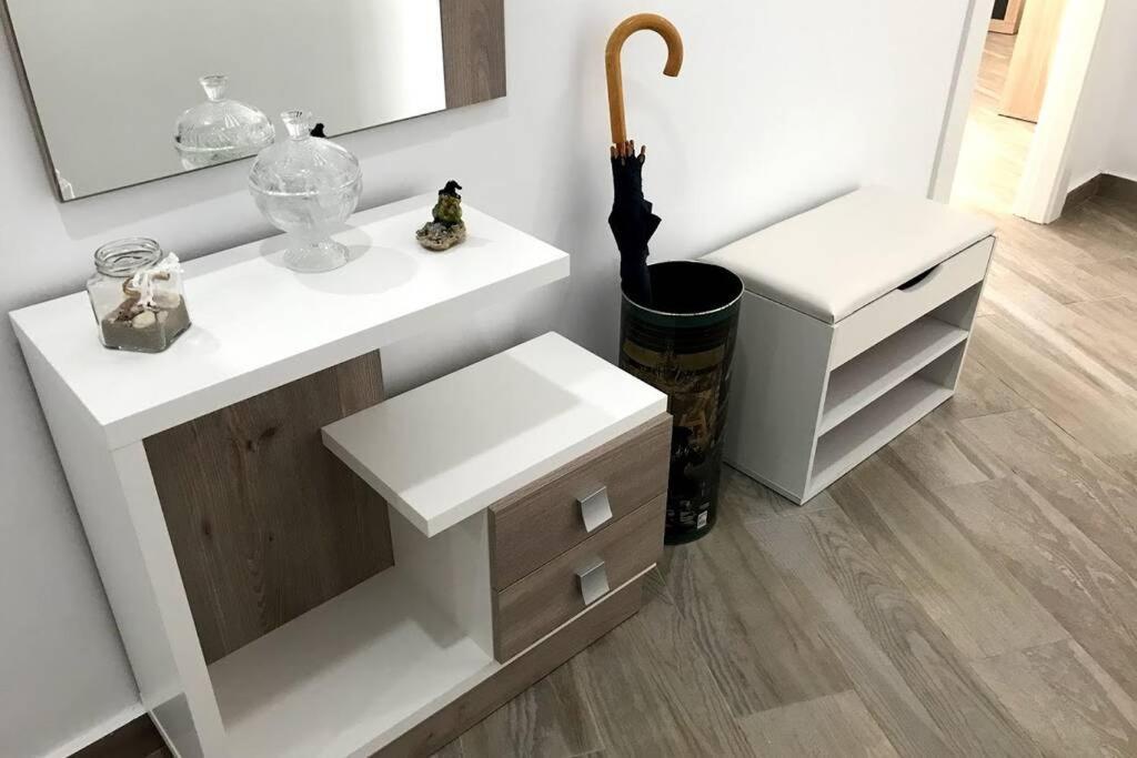 Espacioso Y Centrico Piso Con Zona Chill-Out Alicante Bagian luar foto