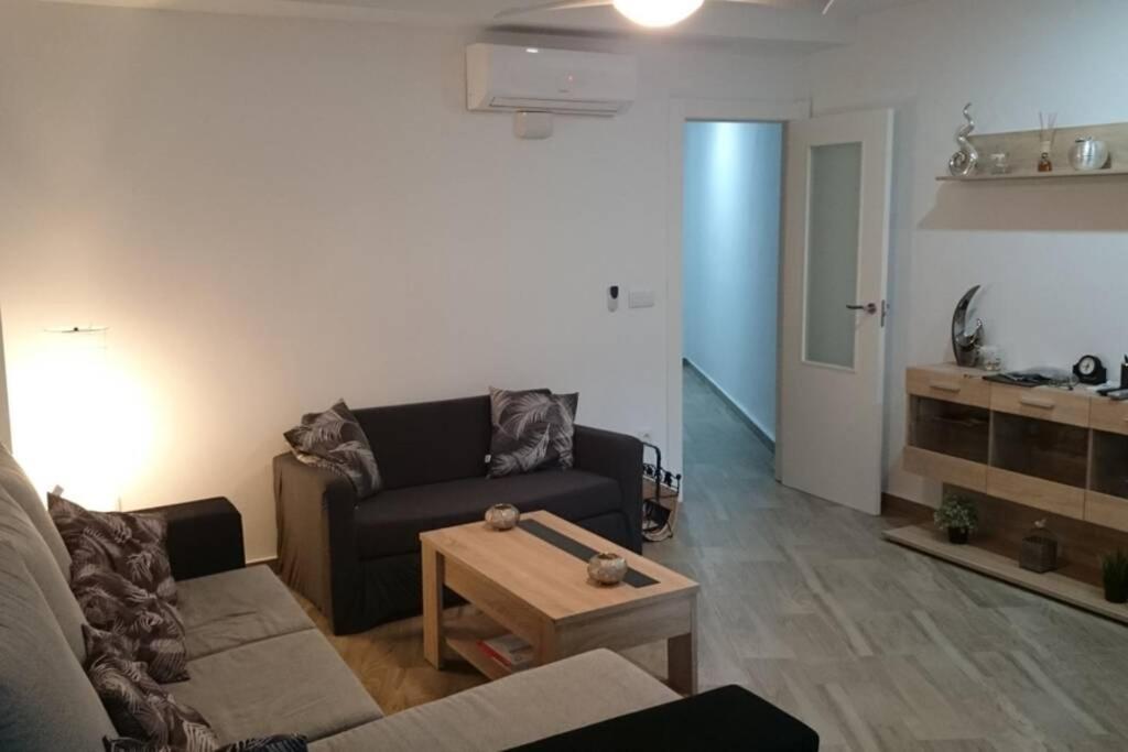 Espacioso Y Centrico Piso Con Zona Chill-Out Alicante Bagian luar foto