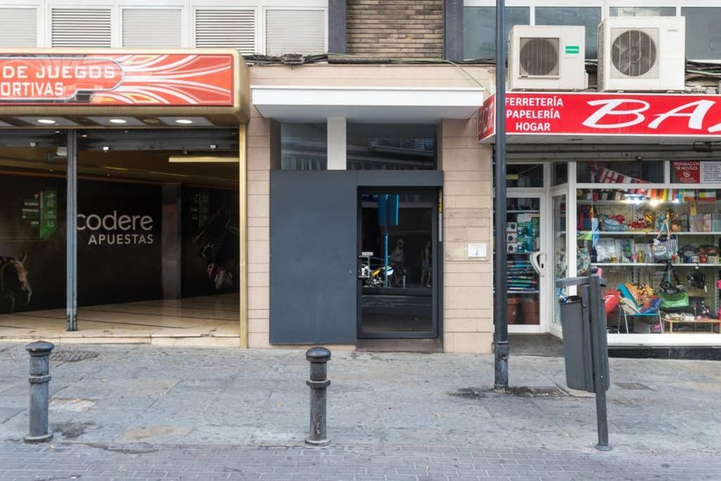 Espacioso Y Centrico Piso Con Zona Chill-Out Alicante Bagian luar foto
