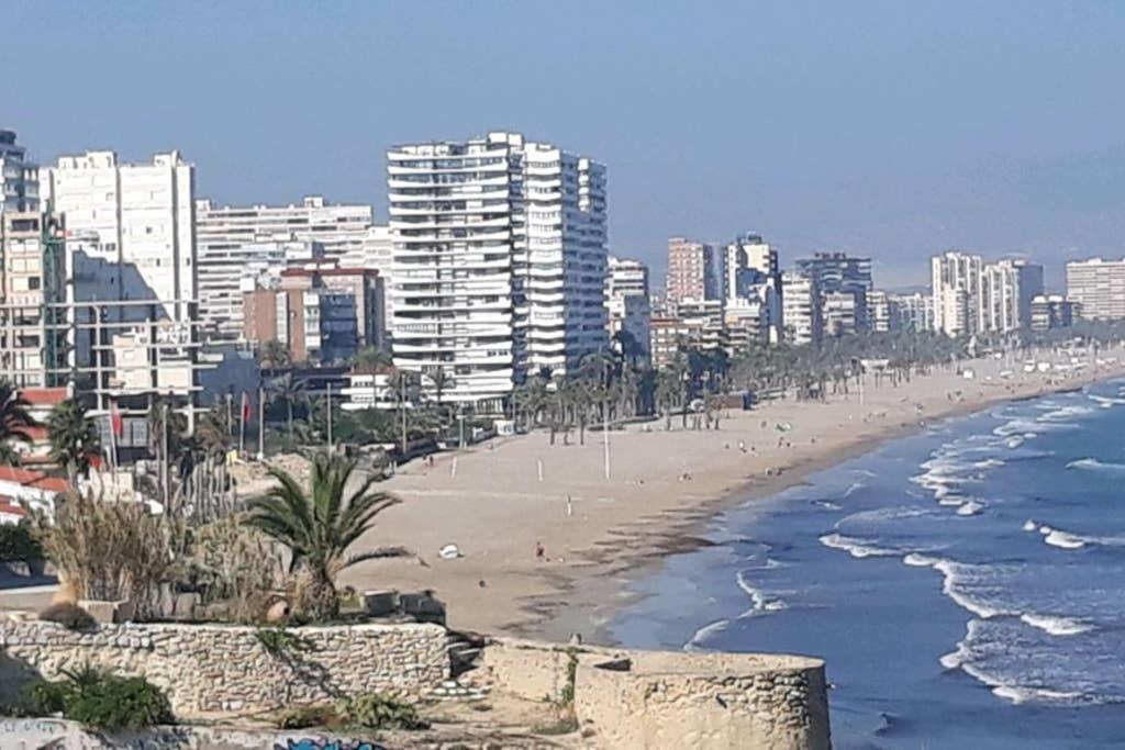 Espacioso Y Centrico Piso Con Zona Chill-Out Alicante Bagian luar foto